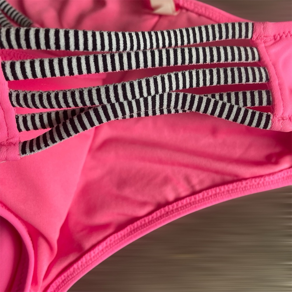 Victoria's Secret Vibrant Pink Bikini with Striped Detail - Picture 3 of 11